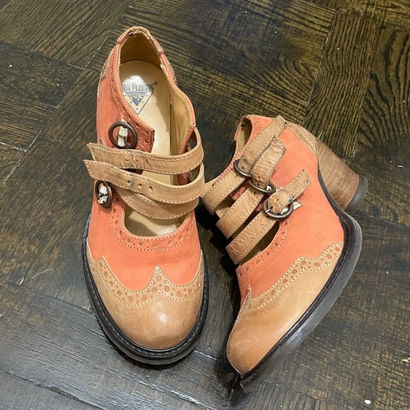 John Fluevog East End Kitchener triple strap mary janes brown/dark pink - Picture 1 of 6